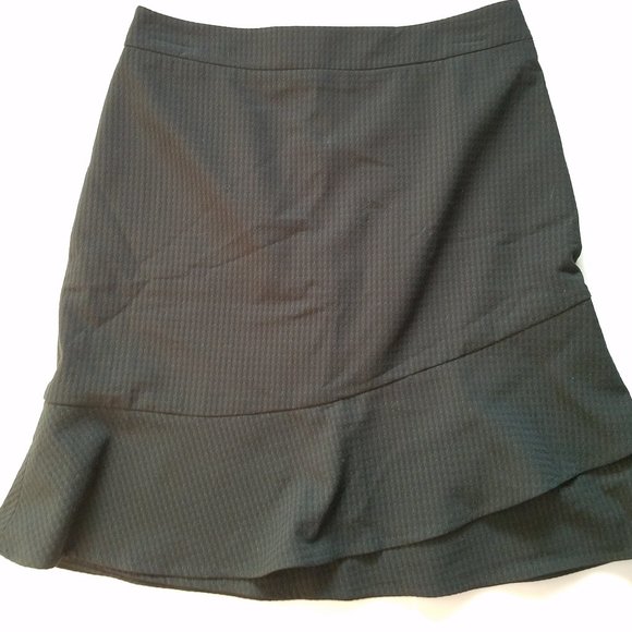 Ann Taylor Factory black short skirt ruffle edge - Picture 1 of 3